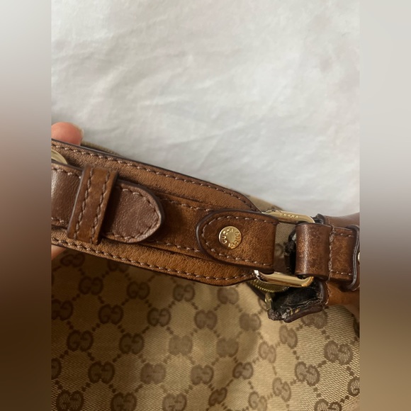 Gucci purse - Picture 4 of 7